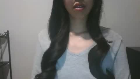 axue online show from 12/14/24, 12:44