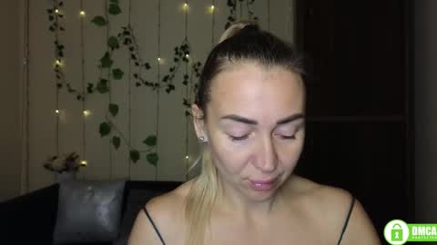 Jully online show from 10/27/25, 06:45