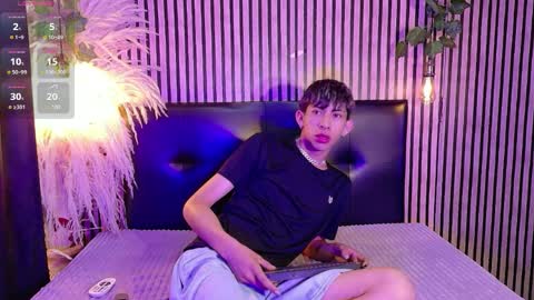 Ayano Aishi online show from 04/01/26, 01:01