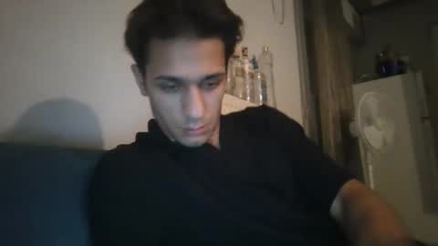 Snapshot of ayazdemir chatting on 10/10/25, 10:31 Ayaz online show from 10/10/25, 10:31