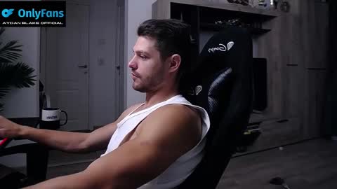 Aydan Blake Official online show from 10/27/25, 11:25