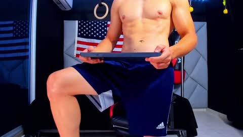 Ayden Miller online show from 01/21/25, 02:11