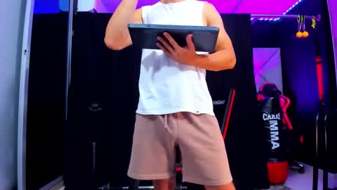 Ayden Miller online show from 11/03/25, 12:13