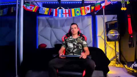 Ayden Miller online show from 06/30/26, 12:39