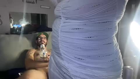 Snapshot of ayeboyyy92 chatting on 01/20/25, 08:19 Erinn online show from 01/20/25, 08:19