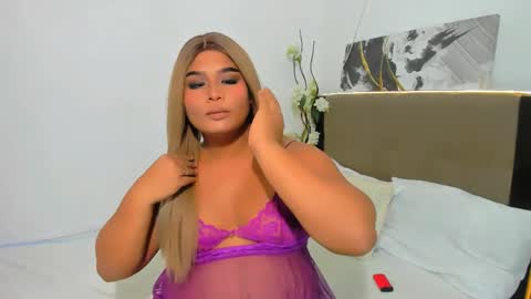 Snapshot of ayesha_amethyst chatting on 04/01/26, 07:20 AYESHA online show from 04/01/26, 07:20