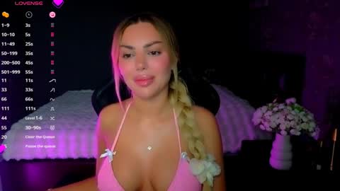  Ayla Demir  online show from 05/15/26, 08:05