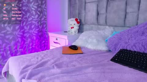 ayla_han online show from 05/12/26, 03:58