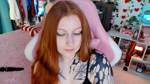 Ayla hill online show from 04/09/26, 06:19