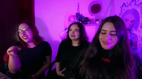 nany online show from 04/20/26, 04:15