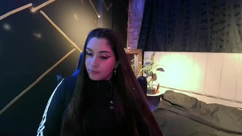 Snapshot of ayla_ny chatting on 05/22/26, 04:52 nany online show from 05/22/26, 04:52