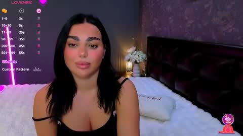 Ayla online show from 10/17/25, 07:16