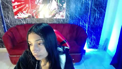 aylanny_m online show from 04/21/26, 02:51