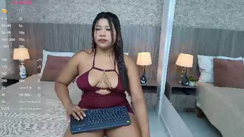 Snapshot of ayleen_collins chatting on 07/30/26, 07:35 Ayleen Collins online show from 07/30/26, 07:35
