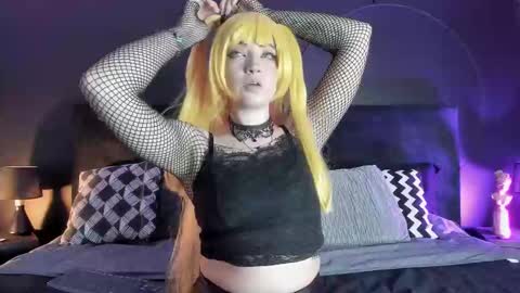 Aylen online show from 02/15/25, 07:39