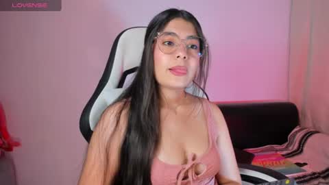 Snapshot of aylenmiller_ chatting on 07/23/26, 01:58 Aylen online show from 07/23/26, 01:58