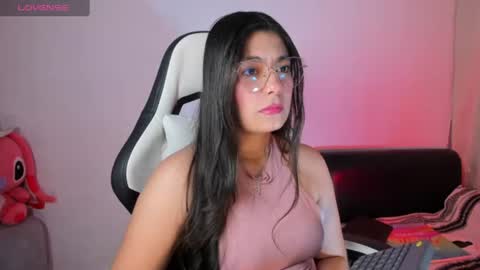 Snapshot of aylenmiller_ chatting on 08/04/26, 12:58 Aylen online show from 08/04/26, 12:58