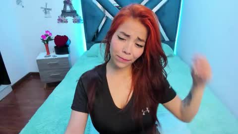 Aylin online show from 09/11/25, 01:11