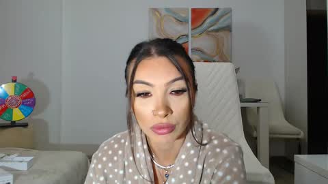 Snapshot of aylinhoney chatting on 03/10/25, 01:23 Aylin online show from 03/10/25, 01:23