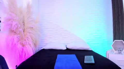 Snapshot of aylinlove_ chatting on 06/19/26, 11:58 aylinlove_ online show from 06/19/26, 11:58