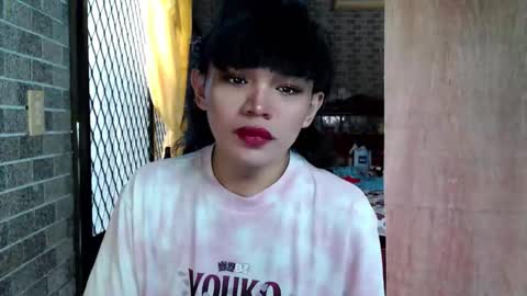 aymkyline online show from 11/01/25, 01:18