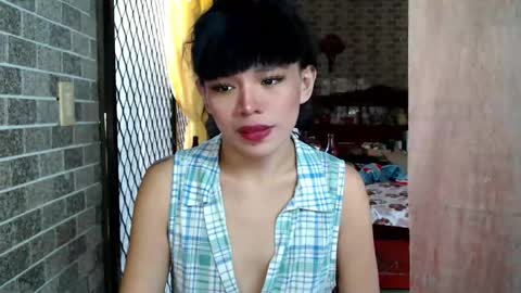 aymkyline online show from 11/11/25, 02:00