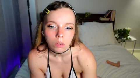 Ayra Lust online show from 02/01/25, 11:32