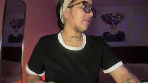 Ayshell online show from 01/13/26, 11:32