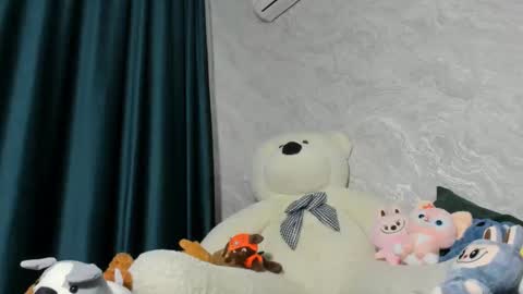 Snapshot of ayumi_rin chatting on 09/29/25, 08:46 Ayumi online show from 09/29/25, 08:46