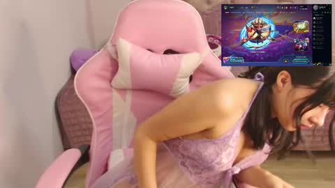   online show from 10/28/25, 05:15