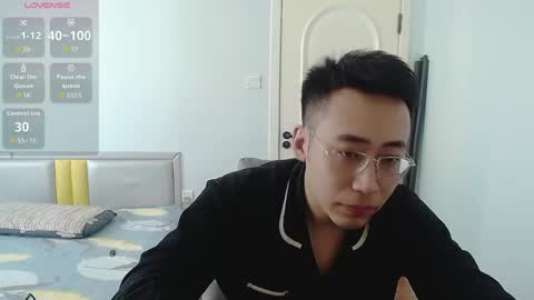 ayyzqh66 online show from 04/29/26, 05:55