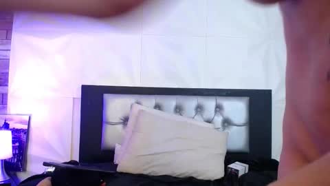 Azahara online show from 11/19/25, 04:07