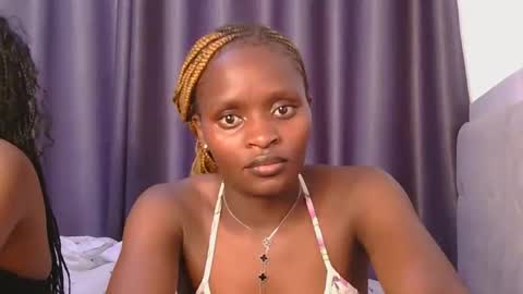 Azalea online show from 11/16/25, 04:18