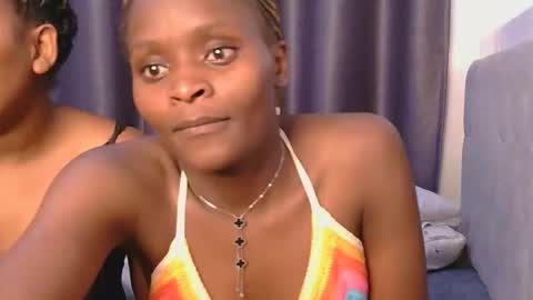 Azalea online show from 11/20/25, 06:29