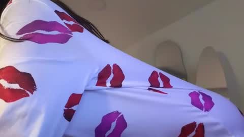 azaleia_ online show from 06/21/26, 04:04