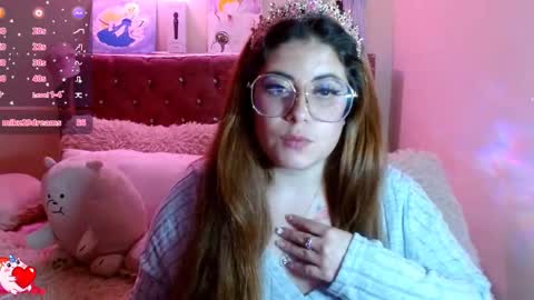 Snapshot of azamy_12 chatting on 12/24/24, 01:27 Amanda online show from 12/24/24, 01:27