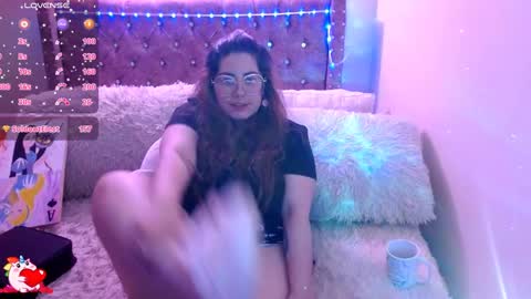 Snapshot of azamy_12 chatting on 01/03/25, 04:44 Amanda online show from 01/03/25, 04:44