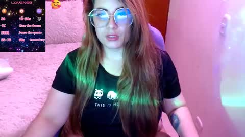 Snapshot of azamy_12 chatting on 01/13/25, 10:24 Amanda online show from 01/13/25, 10:24