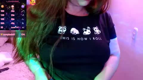 Snapshot of azamy_12 chatting on 01/14/25, 01:26 Amanda online show from 01/14/25, 01:26