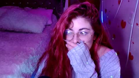 Snapshot of azamy_12 chatting on 02/22/25, 04:18 Amanda online show from 02/22/25, 04:18