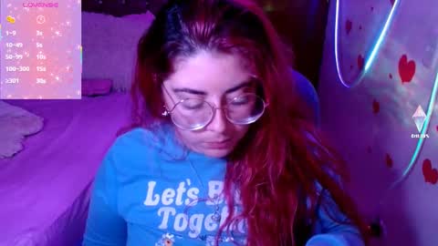Snapshot of azamy_12 chatting on 02/25/25, 09:09 Amanda online show from 02/25/25, 09:09