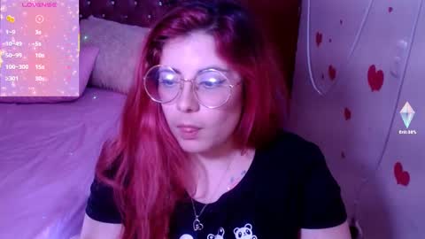 Snapshot of azamy_12 chatting on 03/01/25, 06:24 Amanda online show from 03/01/25, 06:24