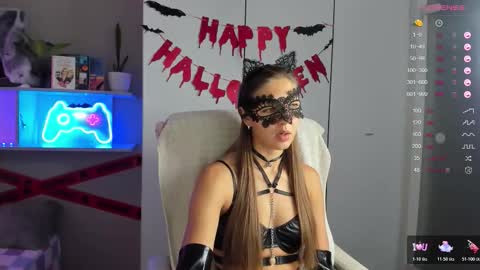 Sofia online show from 10/24/25, 08:27