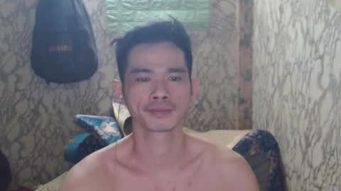 Snapshot of azn_philip chatting on 01/03/25, 05:53 Philip online show from 01/03/25, 05:53