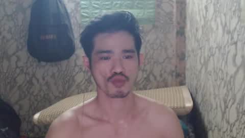 Snapshot of azn_philip chatting on 02/19/25, 08:44 Philip online show from 02/19/25, 08:44