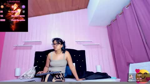 Snapshot of azul_moon chatting on 09/13/25, 03:17 azul_moon online show from 09/13/25, 03:17