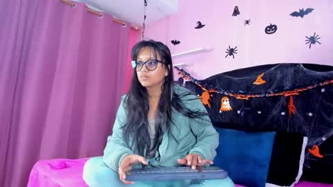 Snapshot of azul_moon chatting on 11/03/25, 03:41 azul_moon online show from 11/03/25, 03:41