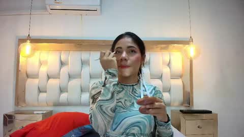 AZUL online show from 04/20/26, 05:05