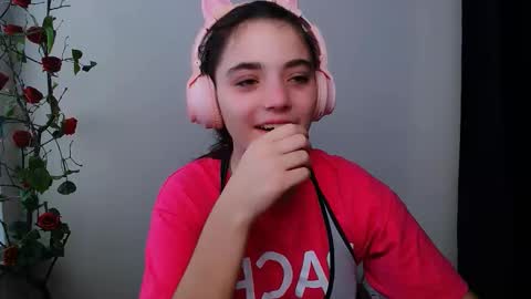 azumi_chan_ online show from 11/23/25, 11:10