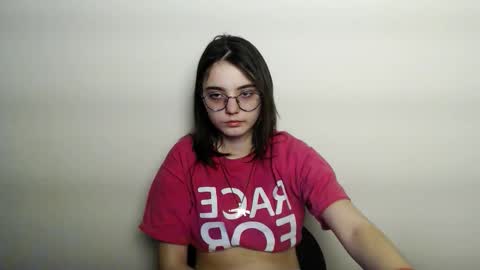 azumi_chan_ online show from 03/02/26, 09:32